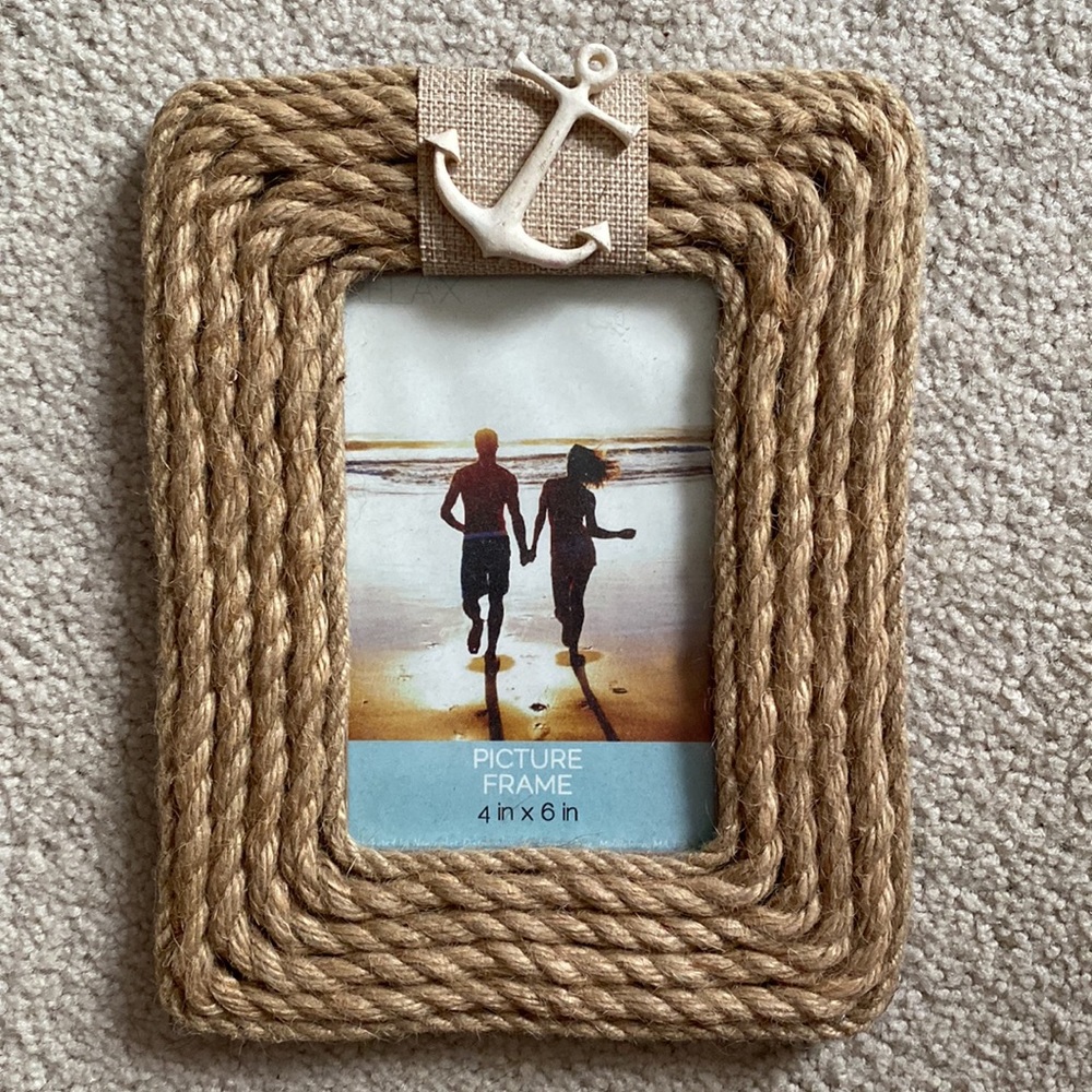 Picture frames - Picture 2 of 5
